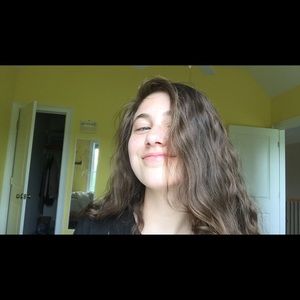 Meet your Posher, Anna